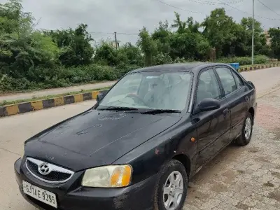 ગાડી વેચવાની છે ગાડી વેચવાની છે